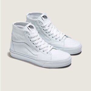 Vans Sk8-Hi Tapered Canvas Shoe in True White